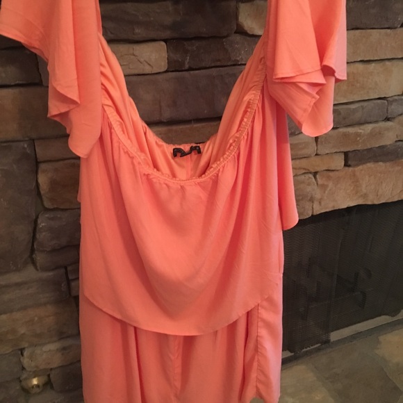Coral forever 21 shorts jumpsuit - Picture 3 of 4